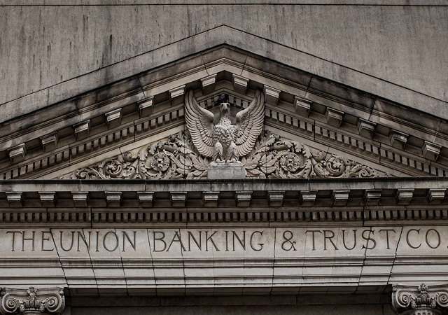 Risk Management & Compliance